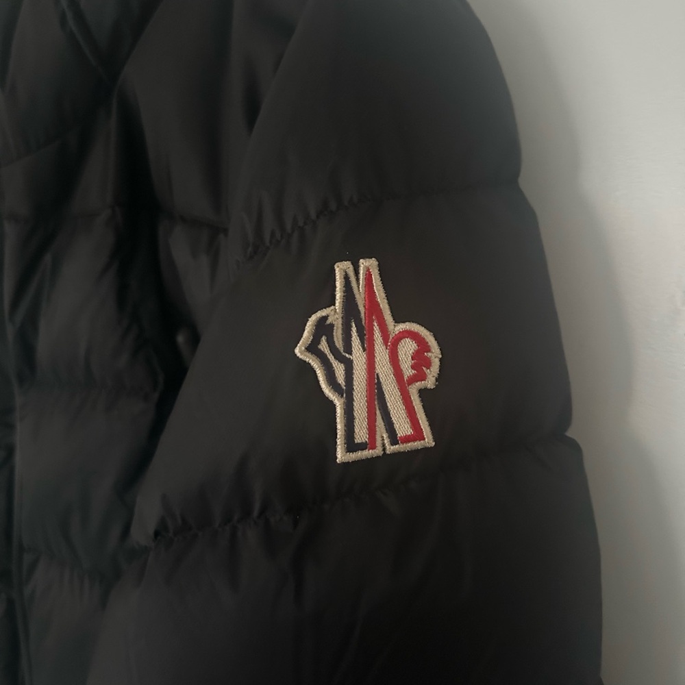 Moncler Black Hooded Puffer Jacket, Grenoble Camurac Quilted Shell Down Jacket - Picture 5 of 16